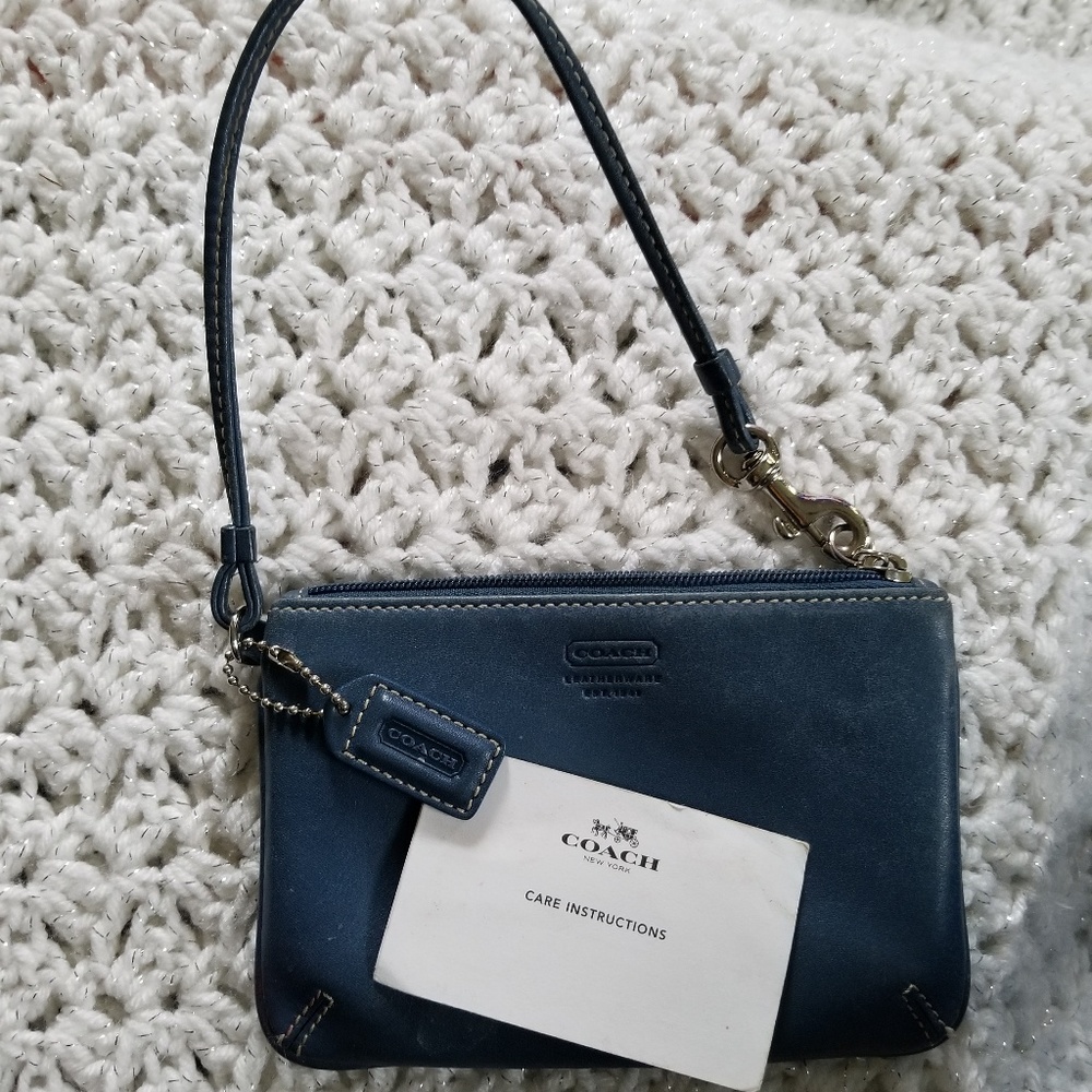Great shape ,clean wristlet